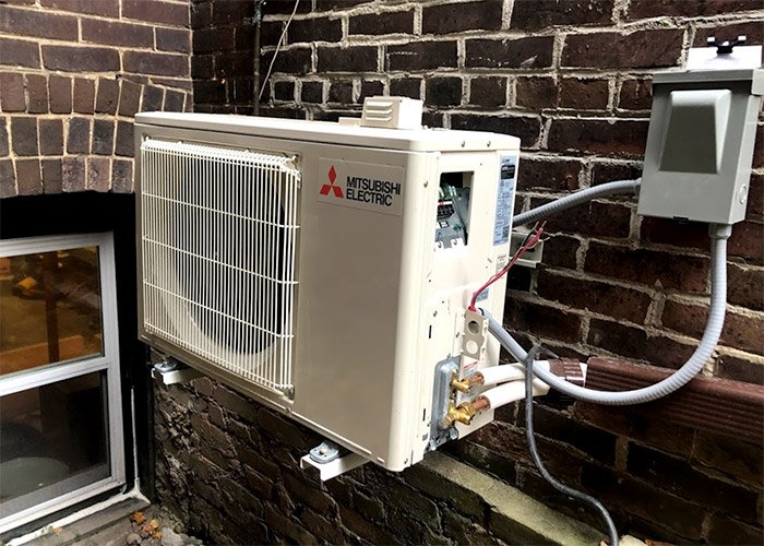 Why Upstairs Rooms Stay Hot in Summer